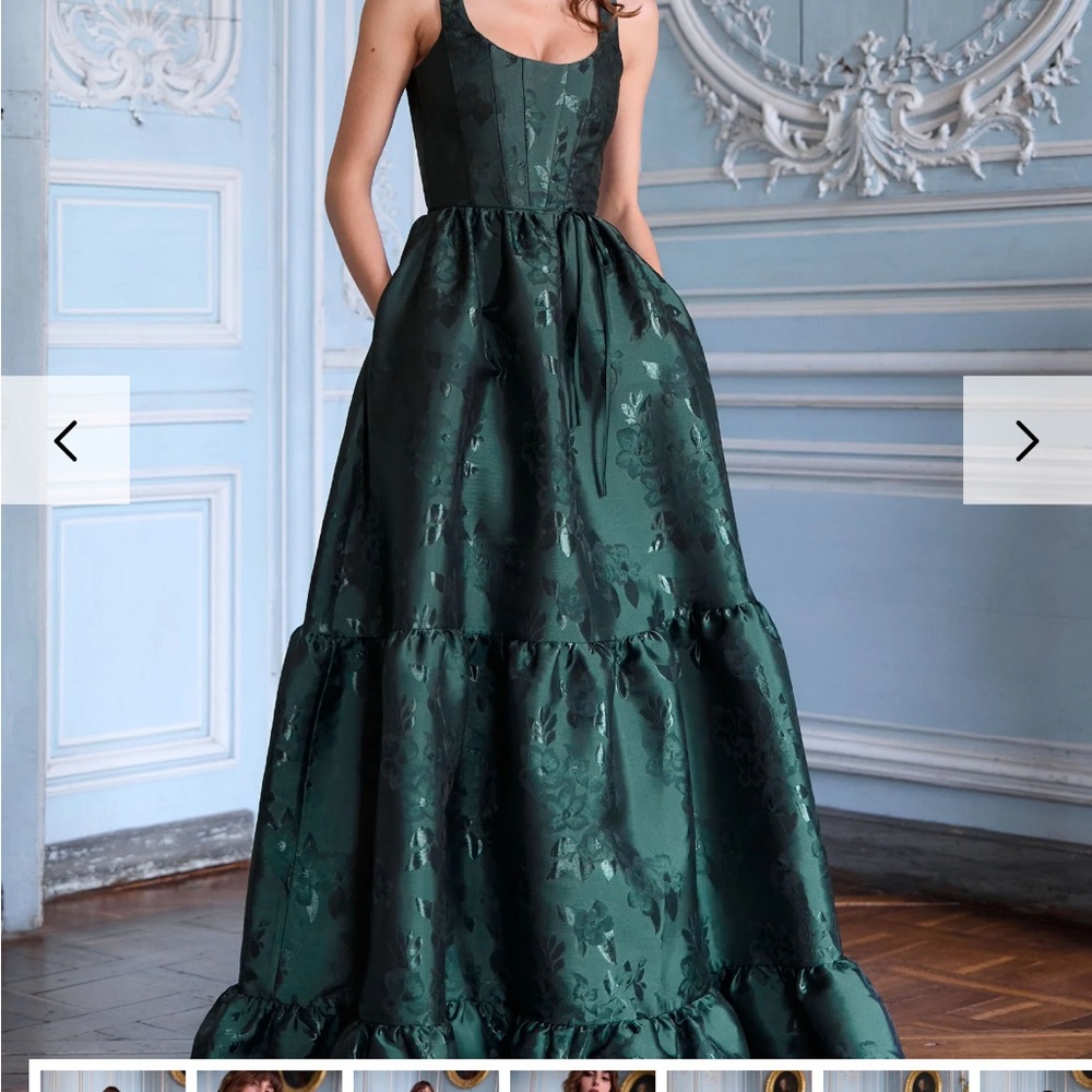V Chapman The Avery Dress in Emerald Baroque Floral